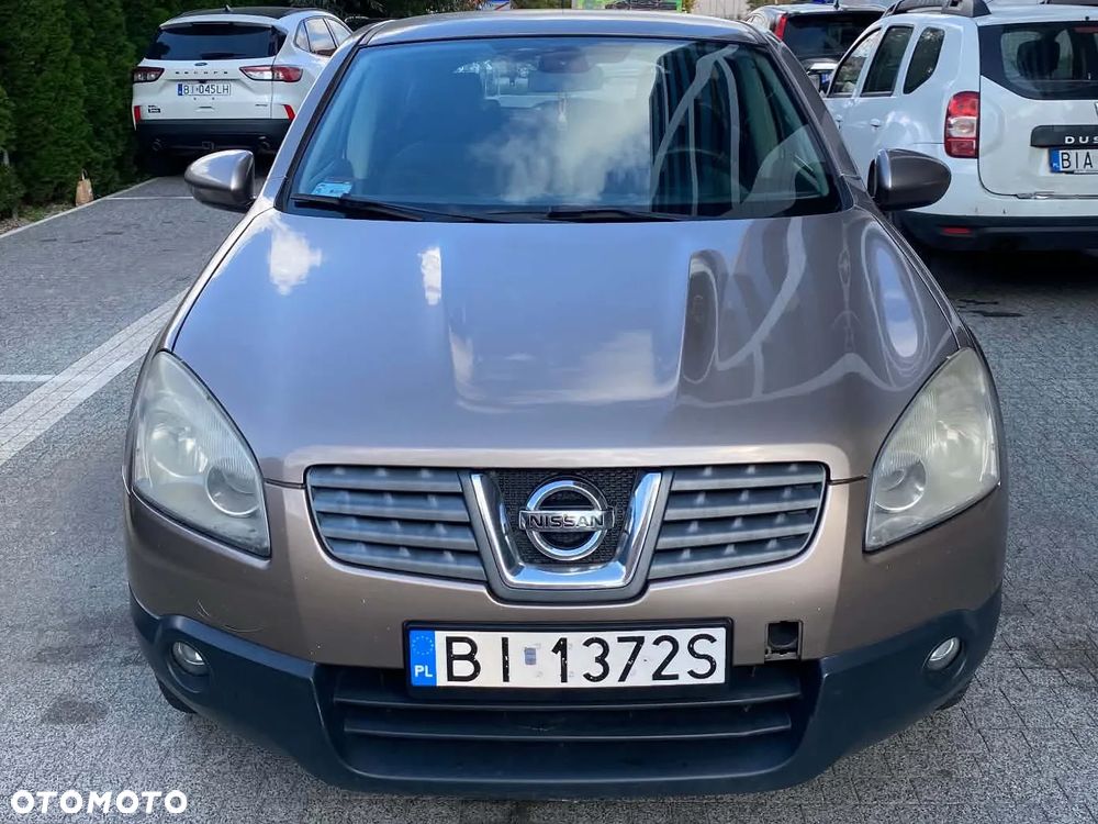 Nissan Qashqai - 1
