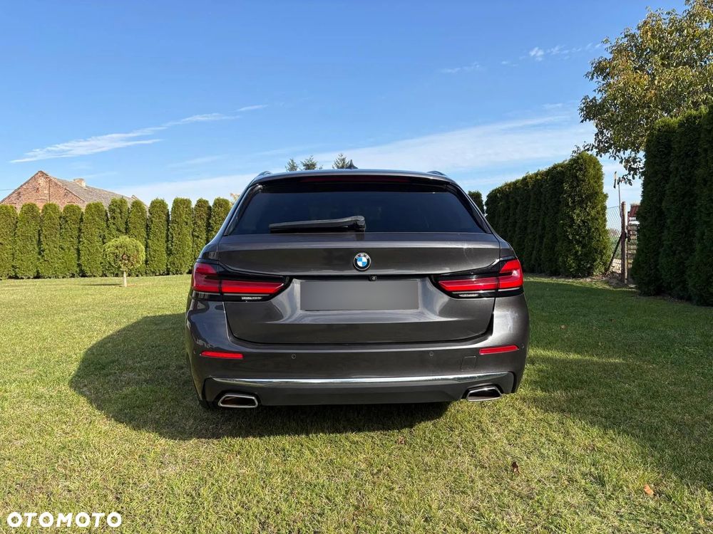 BMW Seria 5 - 13