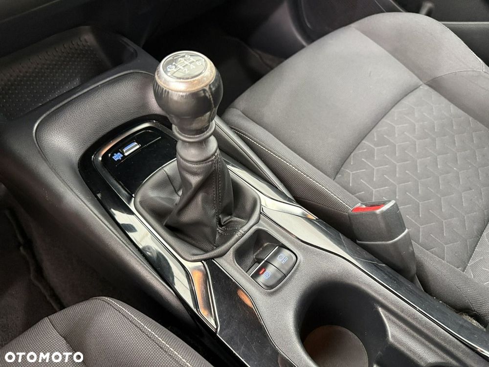 Toyota Corolla - 19