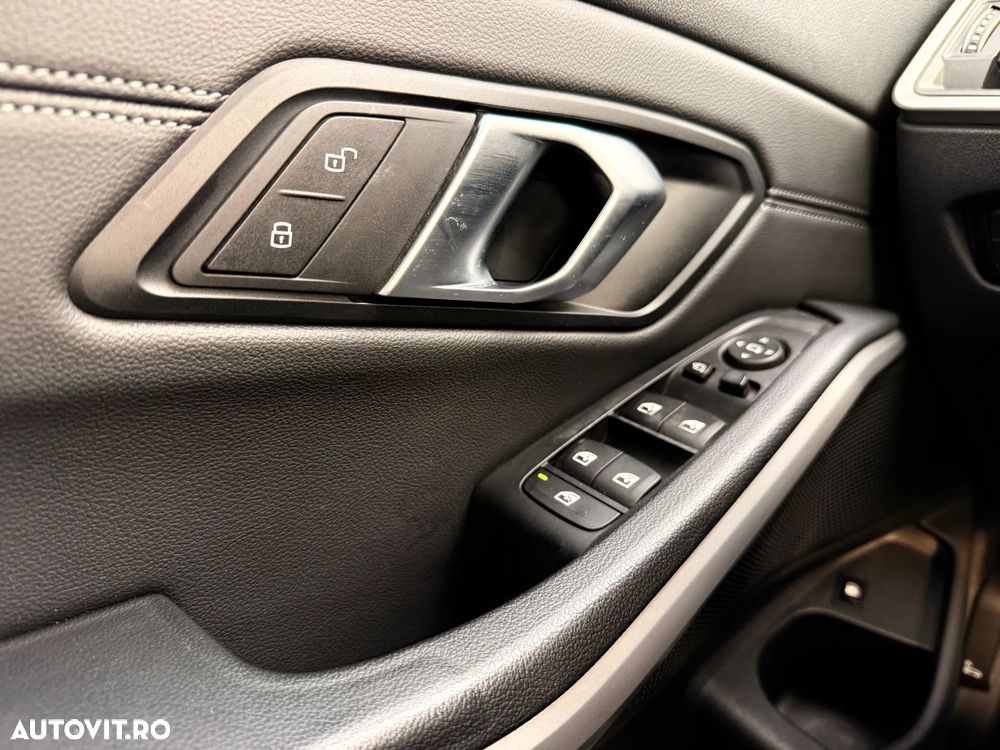 BMW Seria 3 330e AT PHEV - 19