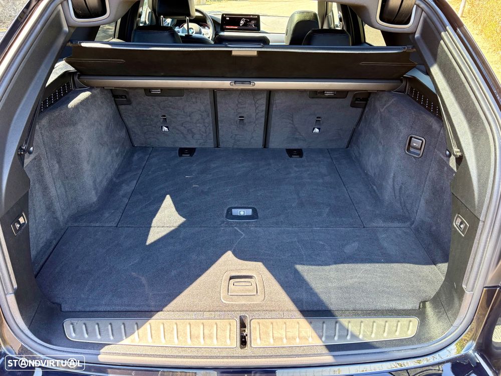 BMW 520 d Pack Desportivo M Auto - 16