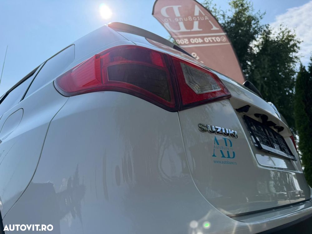 Suzuki Vitara 1.6 DDIS 4X4 Luxus - 16