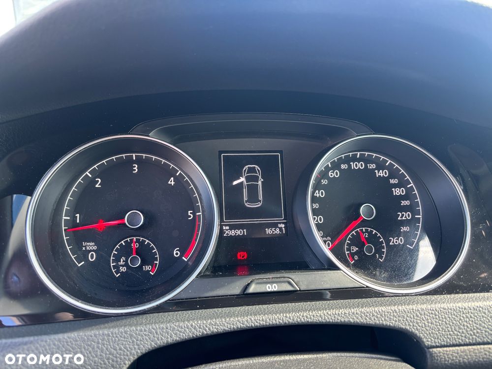 Volkswagen Golf 1.6 TDI BlueMot Comfortline - 9