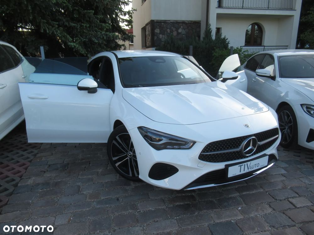 Mercedes-Benz CLA 180 mHEV 7G-DCT - 39
