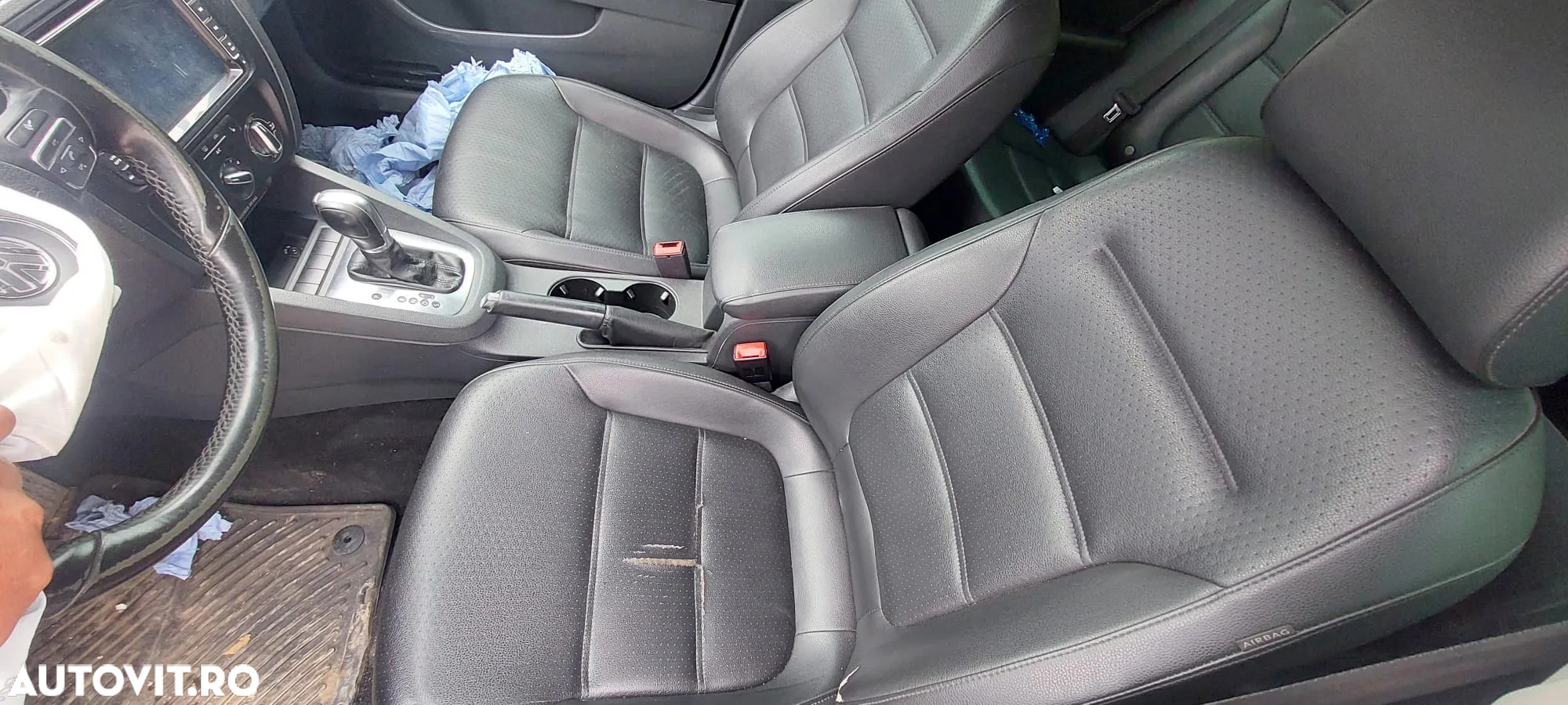 Dezmembrari Volkswagen Jetta 2014 2.5 V5 benzina - 10