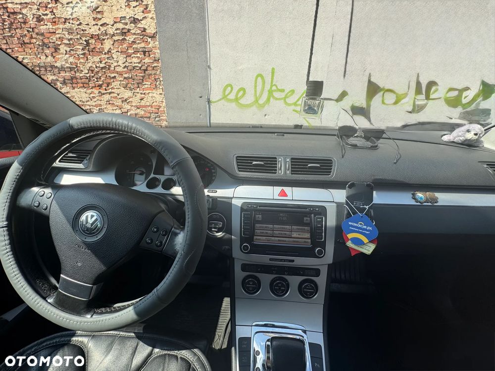 Volkswagen Passat 2.0 TDI DPF DSG 4Motion Comfortline - 11