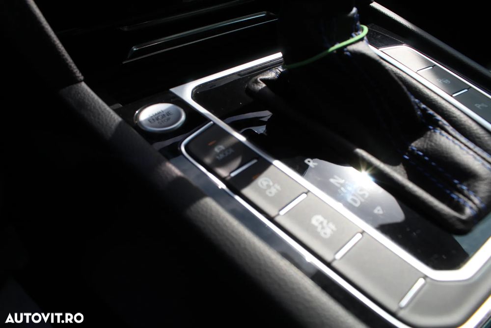 Volkswagen ARTEON 2.0 TSI OPF 4Motion DSG R - 31