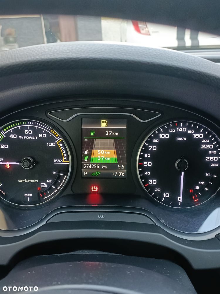 Audi A3 Sportback - 4
