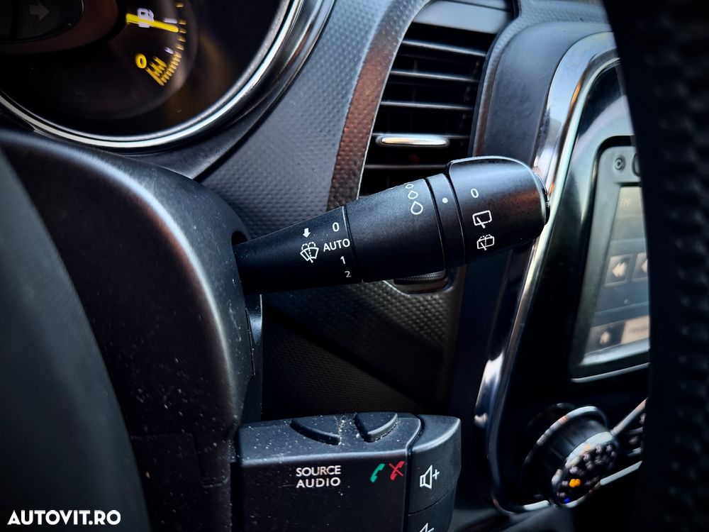 Renault Captur TCe Energy Xmod - 38