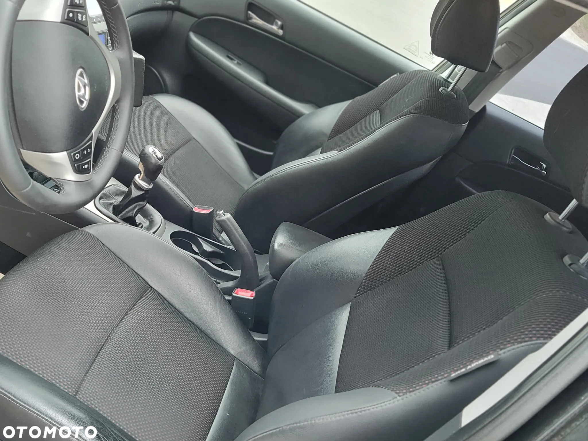Hyundai i30 1.6 CRDi Premium - 13