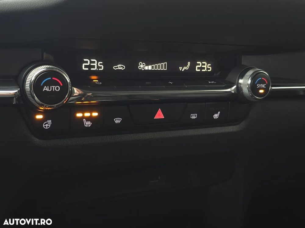 Mazda CX-30 e-SKYACTIV X186 AT MHEV GT+ - 15