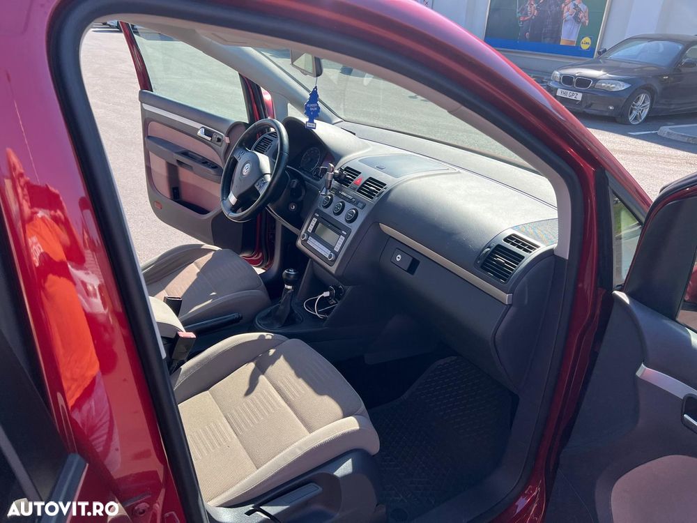 Volkswagen Touran 1.4 TSI Trendline - 8
