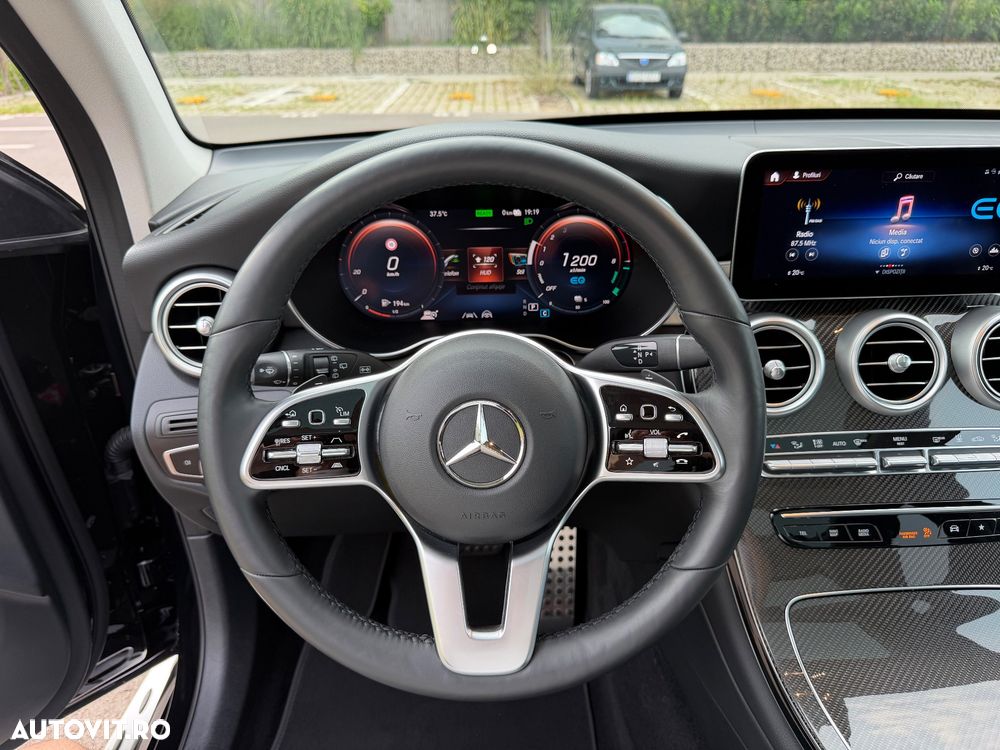 Mercedes-Benz GLC - 14