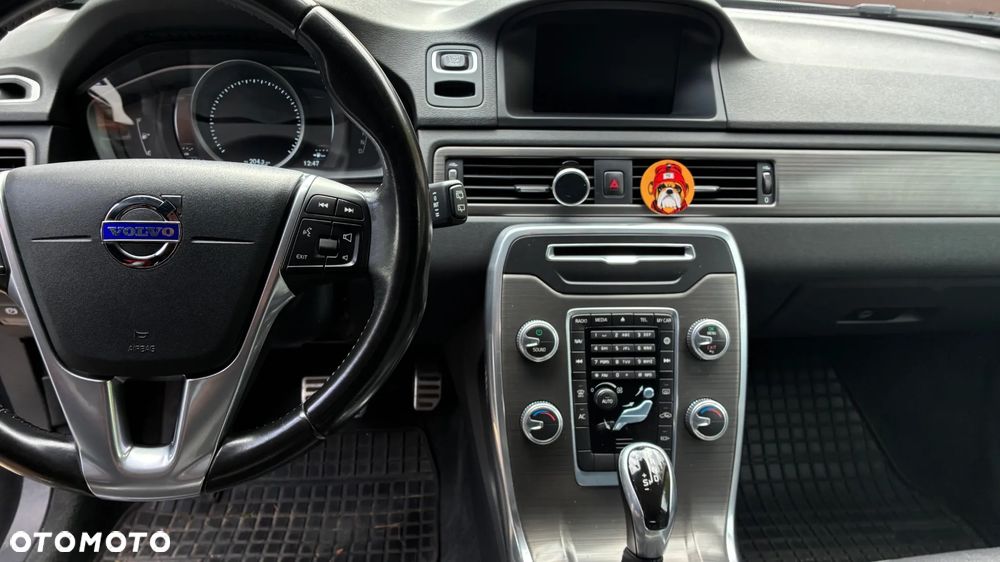 Volvo V70 D4 Drive-E Momentum - 19