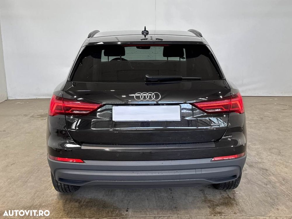 Audi Q3 40 TDI quattro S tronic - 8