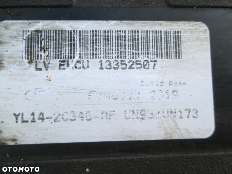 pompa abs lincoln navigator ford expedition - 5