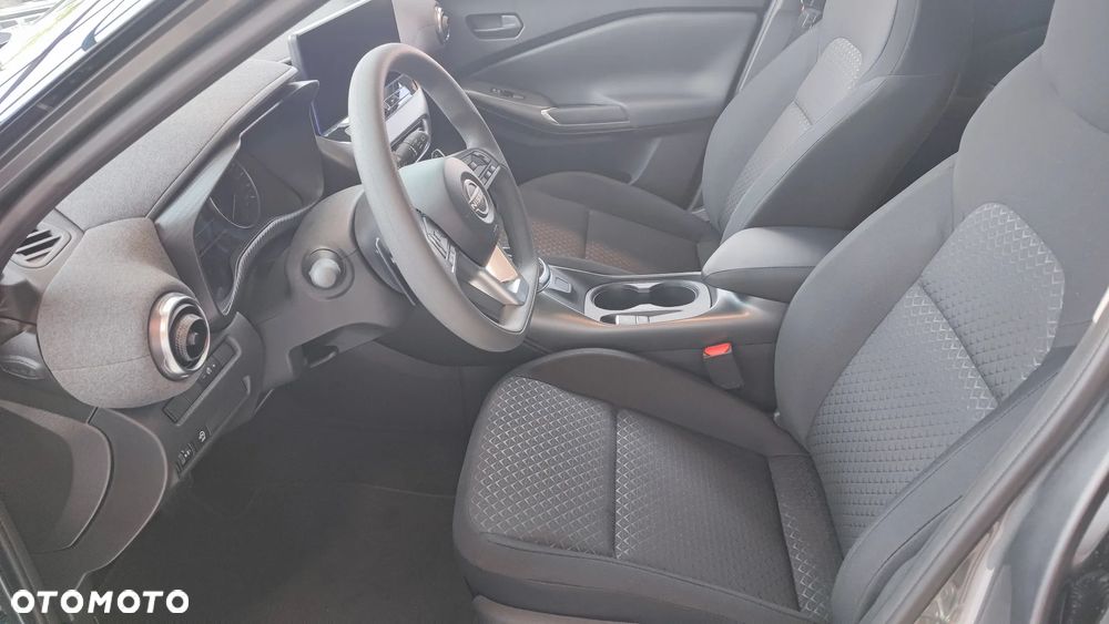 Nissan Juke 1.0 DIG-T Acenta DCT - 11