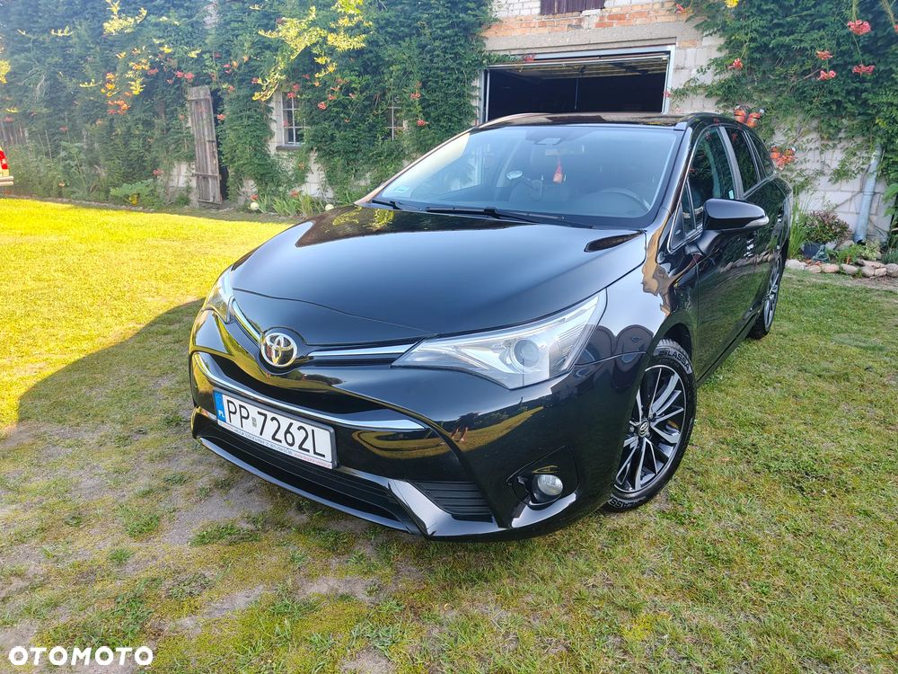 Toyota Avensis 2.0 D-4D Prestige - 9