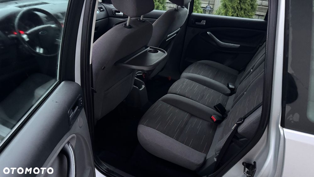 Ford C-MAX 1.8 Ambiente - 17