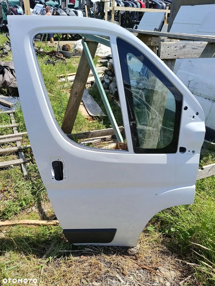 FIAT DUCATO BOXER JUMPER LIFT 14-22  DRZWI PRZEDNIE PRAWE BIAŁE - 1