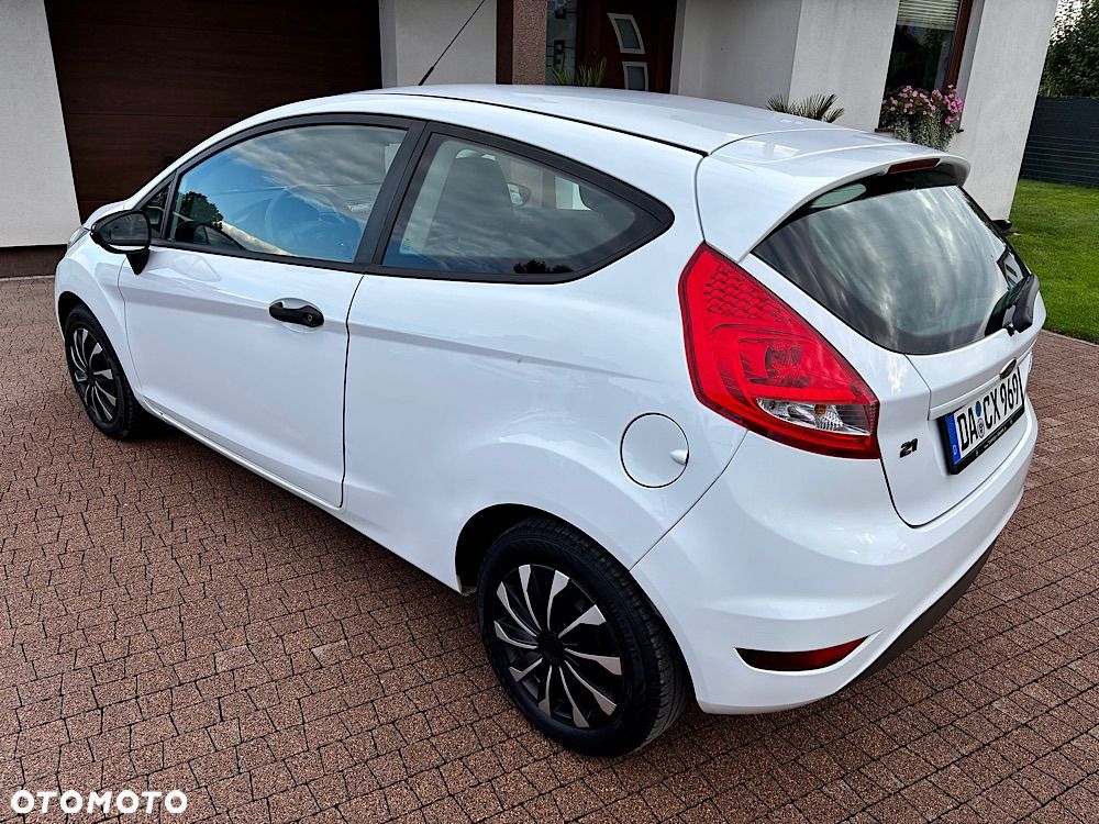 Ford Fiesta 1.25 Gold X - 25