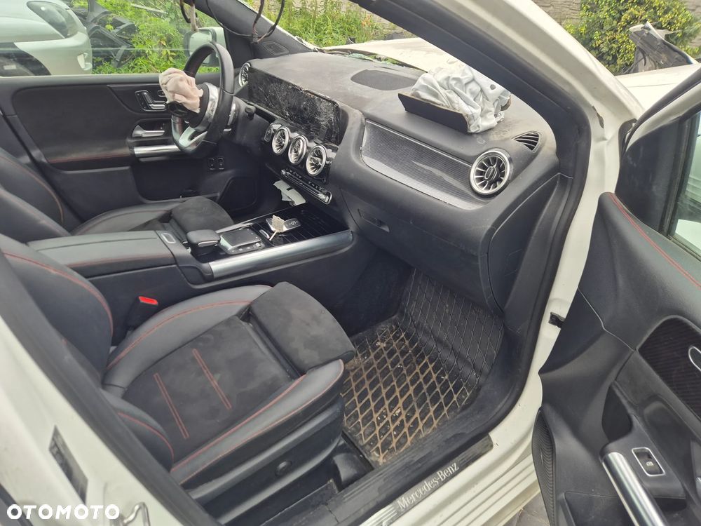 Mercedes-Benz B-Class 2021 photo 5