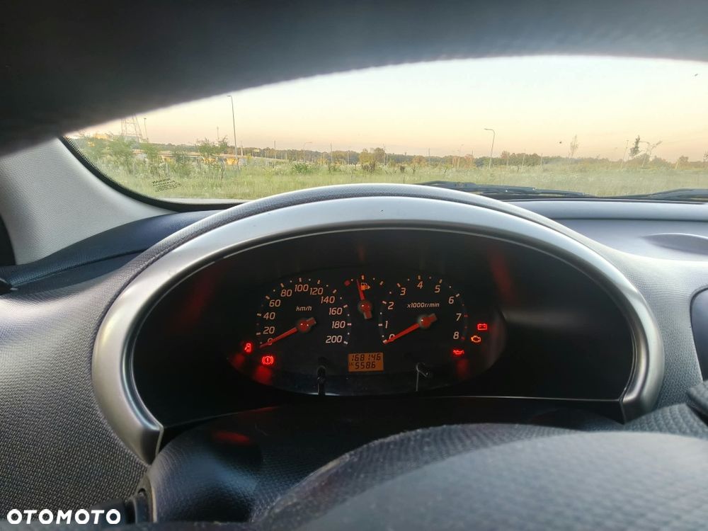 Nissan Micra - 7