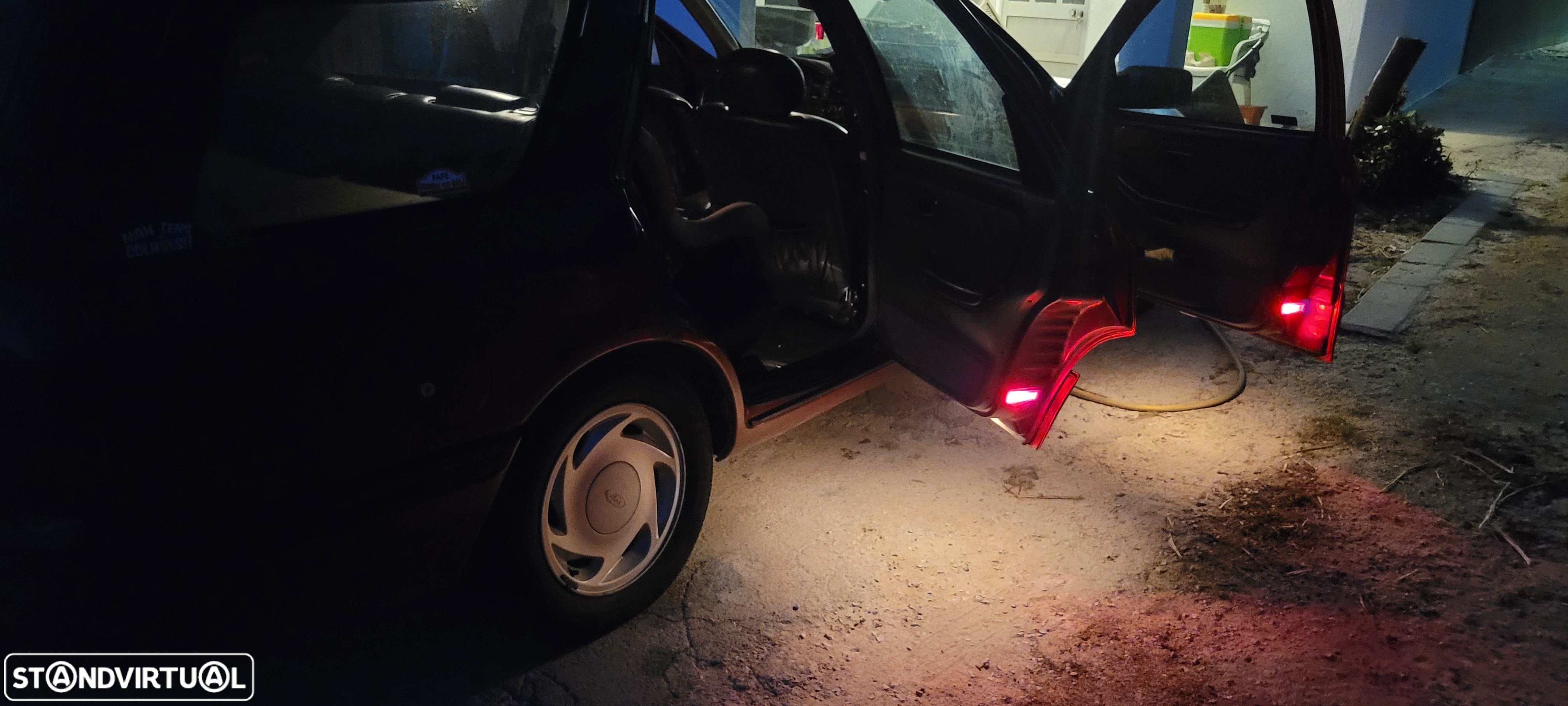 Ford Scorpio SW 2.0 i Ghia - 13