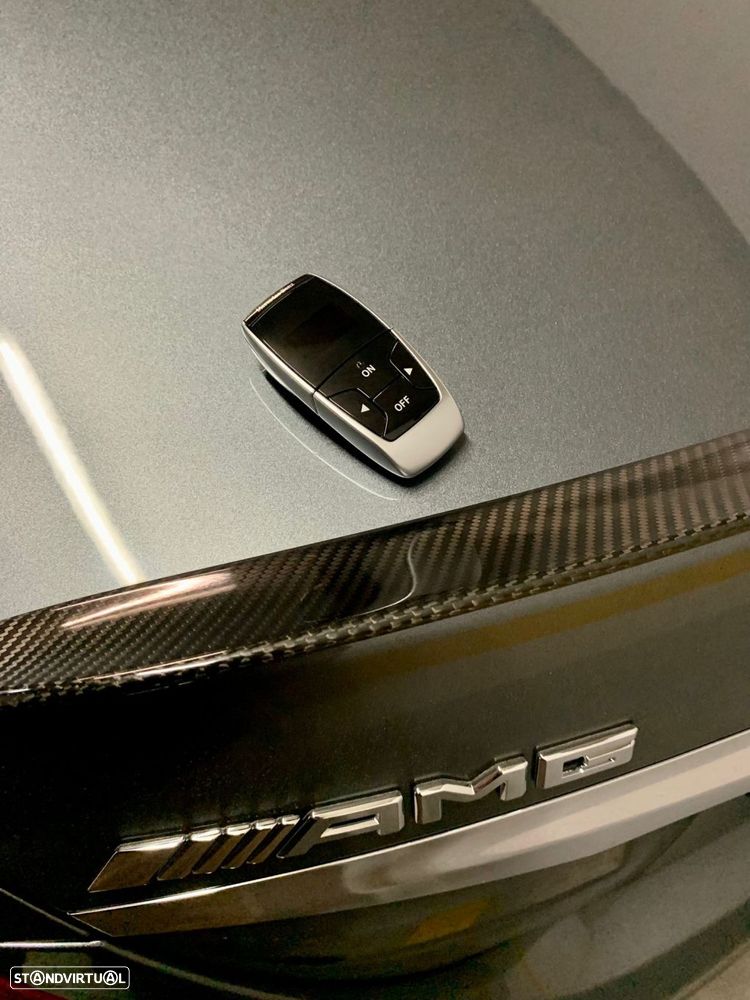 Mercedes-Benz E 63 AMG S 4-Matic+ - 57