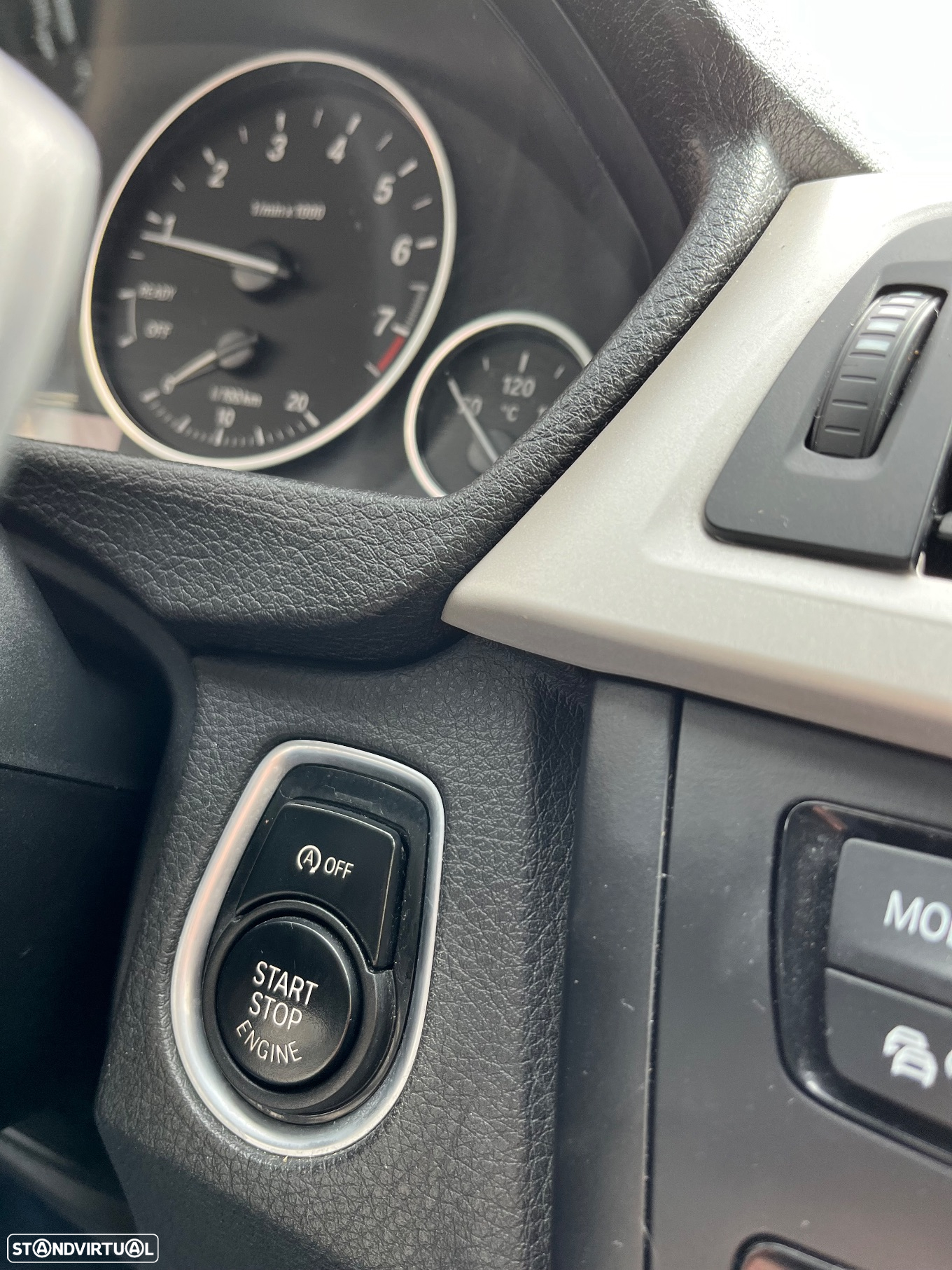 BMW 316 i Touring Line Sport - 21
