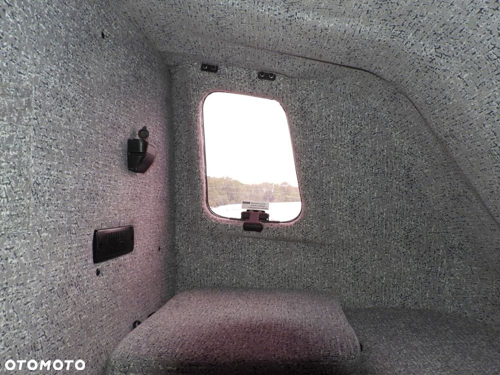 Renault MASTER  PLANDEKA 10 PALET TEMPOMAT LEDY PNEUMATYKA KLIMATYZACJA  165KM - 41