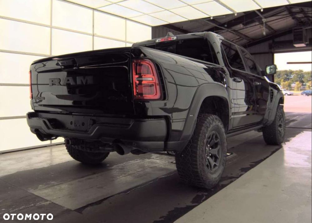 RAM 1500 - 4