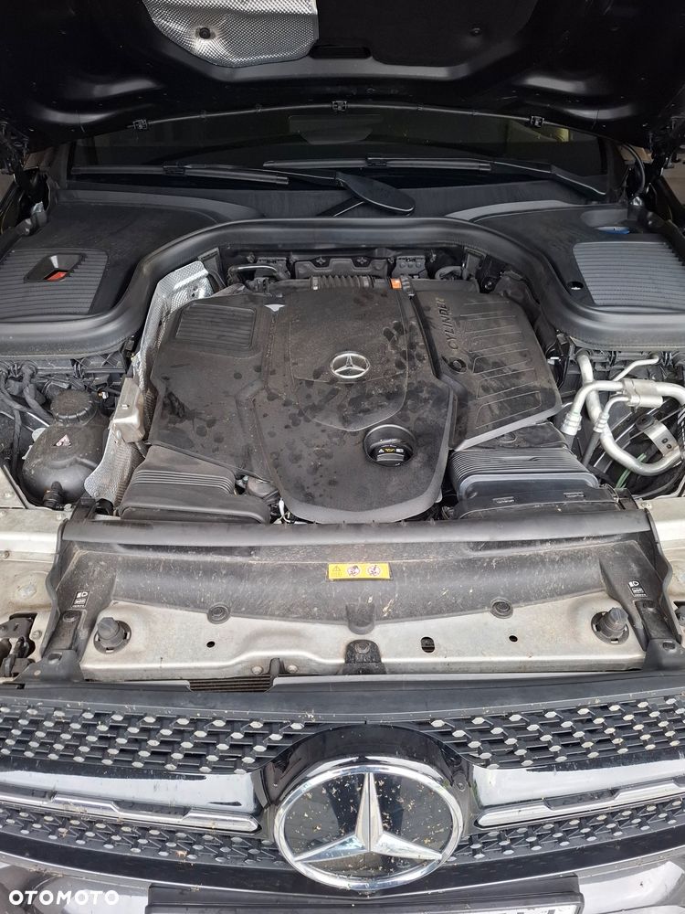 Mercedes-Benz GLC - 23