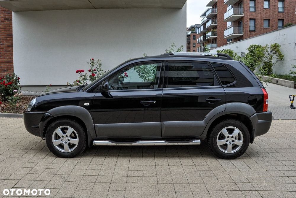 Hyundai Tucson 2.0 CRDi VGT 2WD GLS - 2