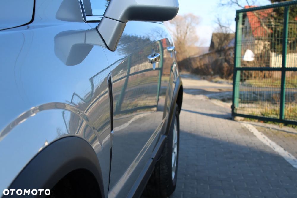 Opel Antara 3.2 V6 4x4 Cosmo - 12