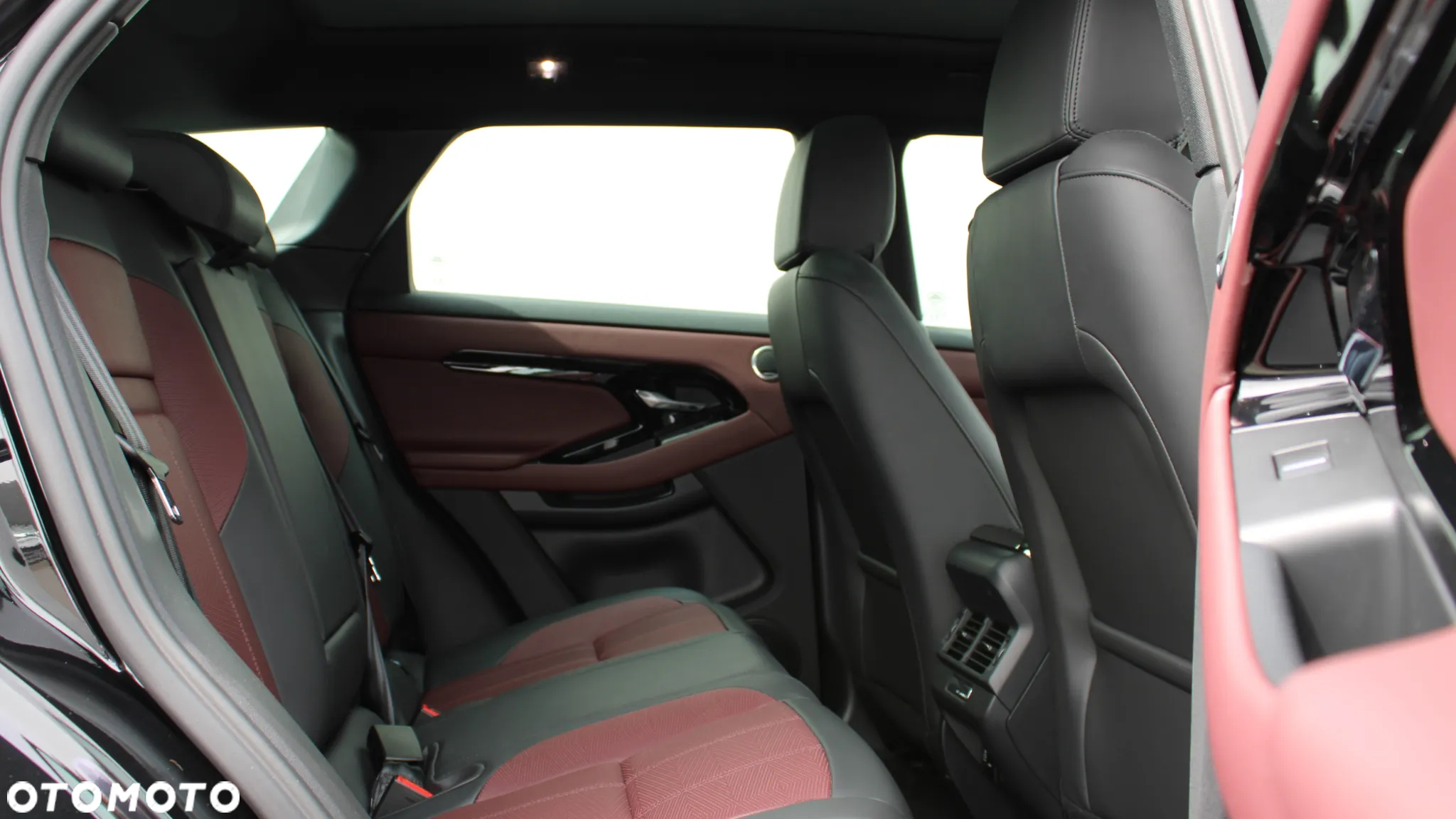 Land Rover Range Rover Evoque - 9