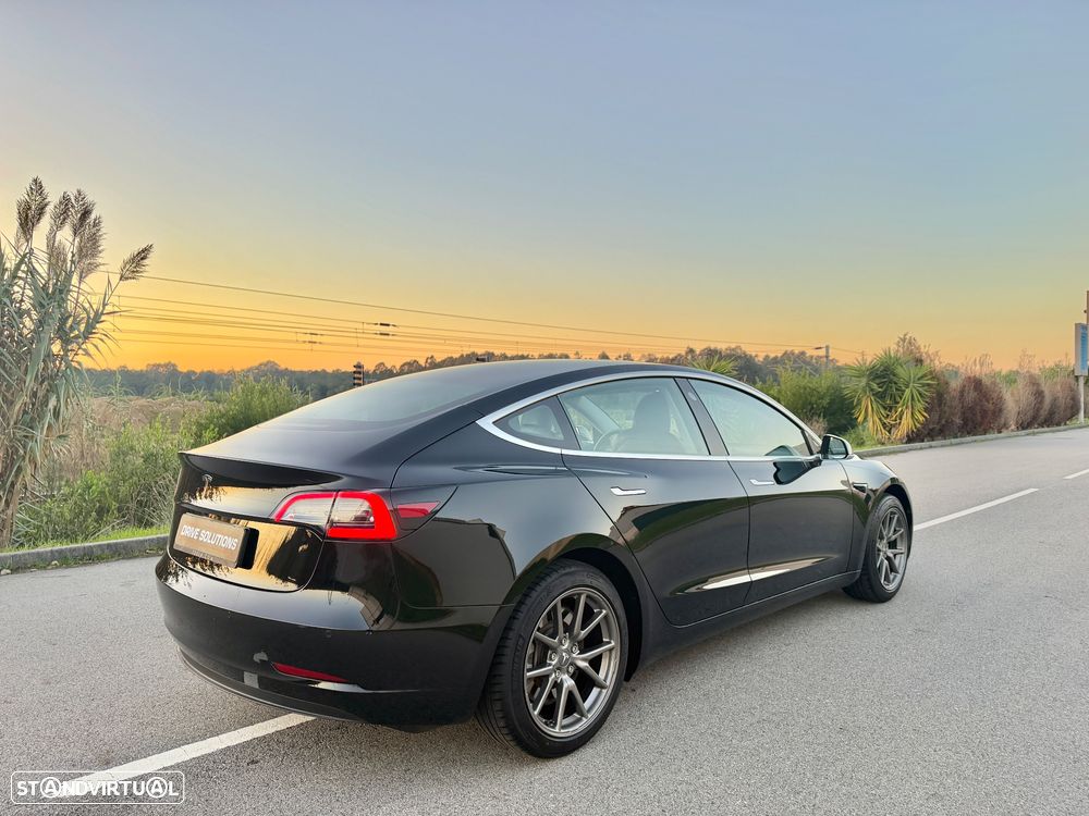 Tesla Model 3 Standard Range Plus RWD - 21