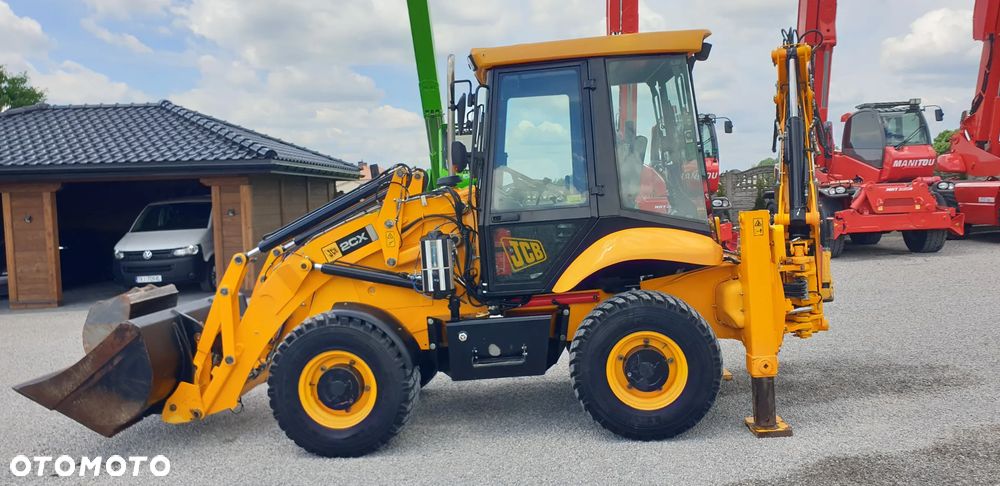 JCB 2CX tylko 2835mtg! z ROTOTILT / 3 łyżki /widły/centralne smarowanie/klimatyzacja / STAN IDEALNY !! - 8