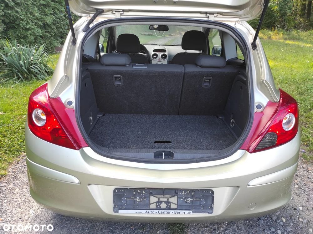 Opel Corsa 1.2 16V - 18