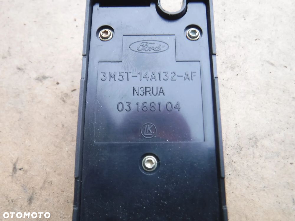 Ford Focus MK2  panel szyb  przelacznik 3M5T-14A132-AF - 2