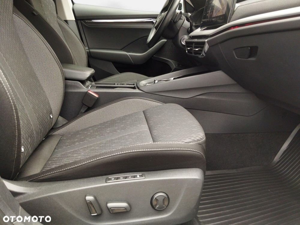 Skoda Octavia 2.0 TDI DSG Style - 18