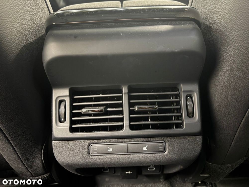 Land Rover Range Rover Evoque - 28