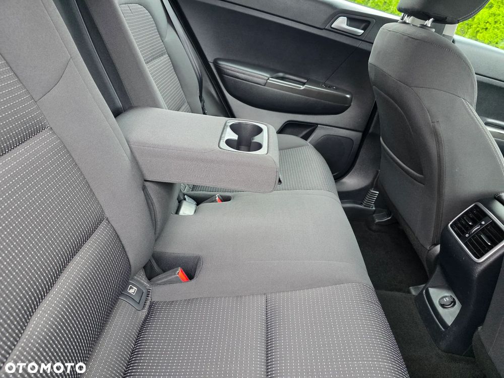Kia Sportage 1.6 GDI L 2WD - 25