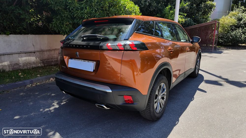 Peugeot 2008 PureTech 130 EAT8 GT - 12