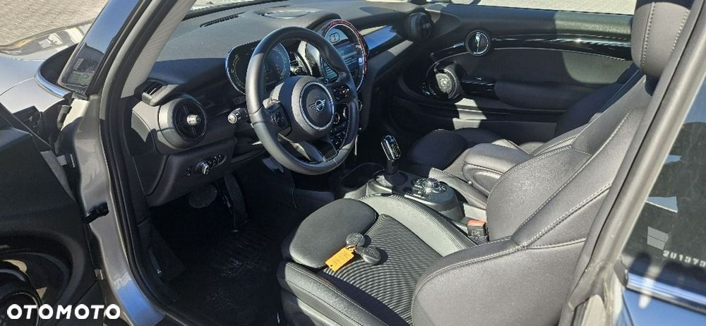 MINI Cooper - 6