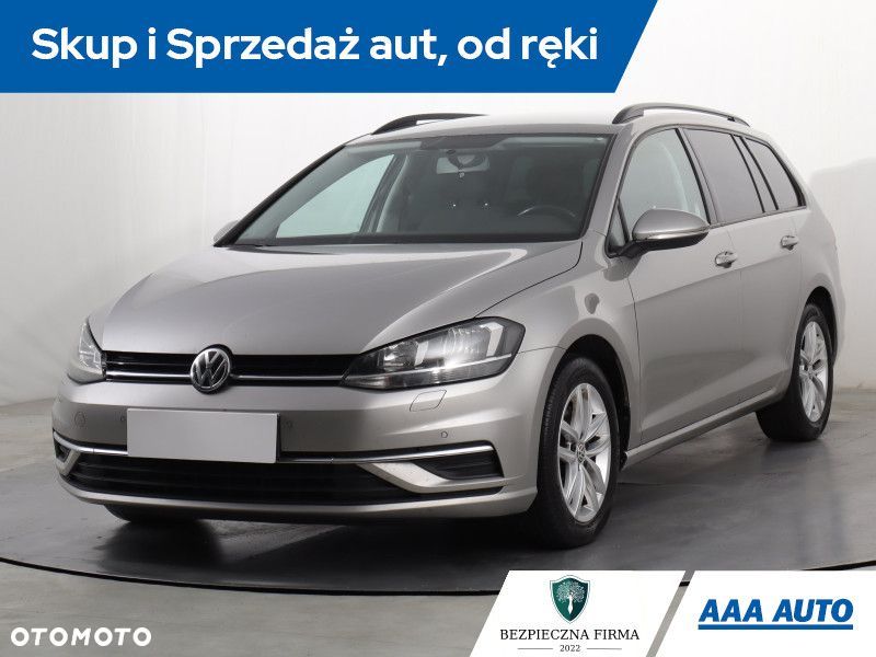 Volkswagen Golf - 2