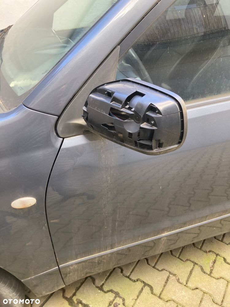 Suzuki Grand Vitara - 8