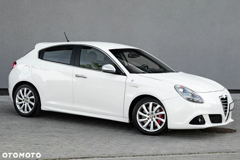 Alfa Romeo Giulietta 1750 TBi Quadrifoglio Verde - 7