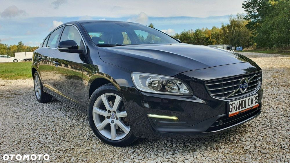 Volvo S60 D3 Geartronic Momentum - 4