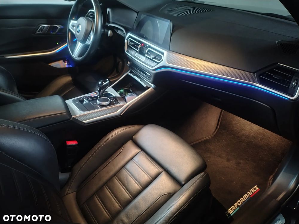 BMW Seria 3 320d M Sport Shadow sport - 15